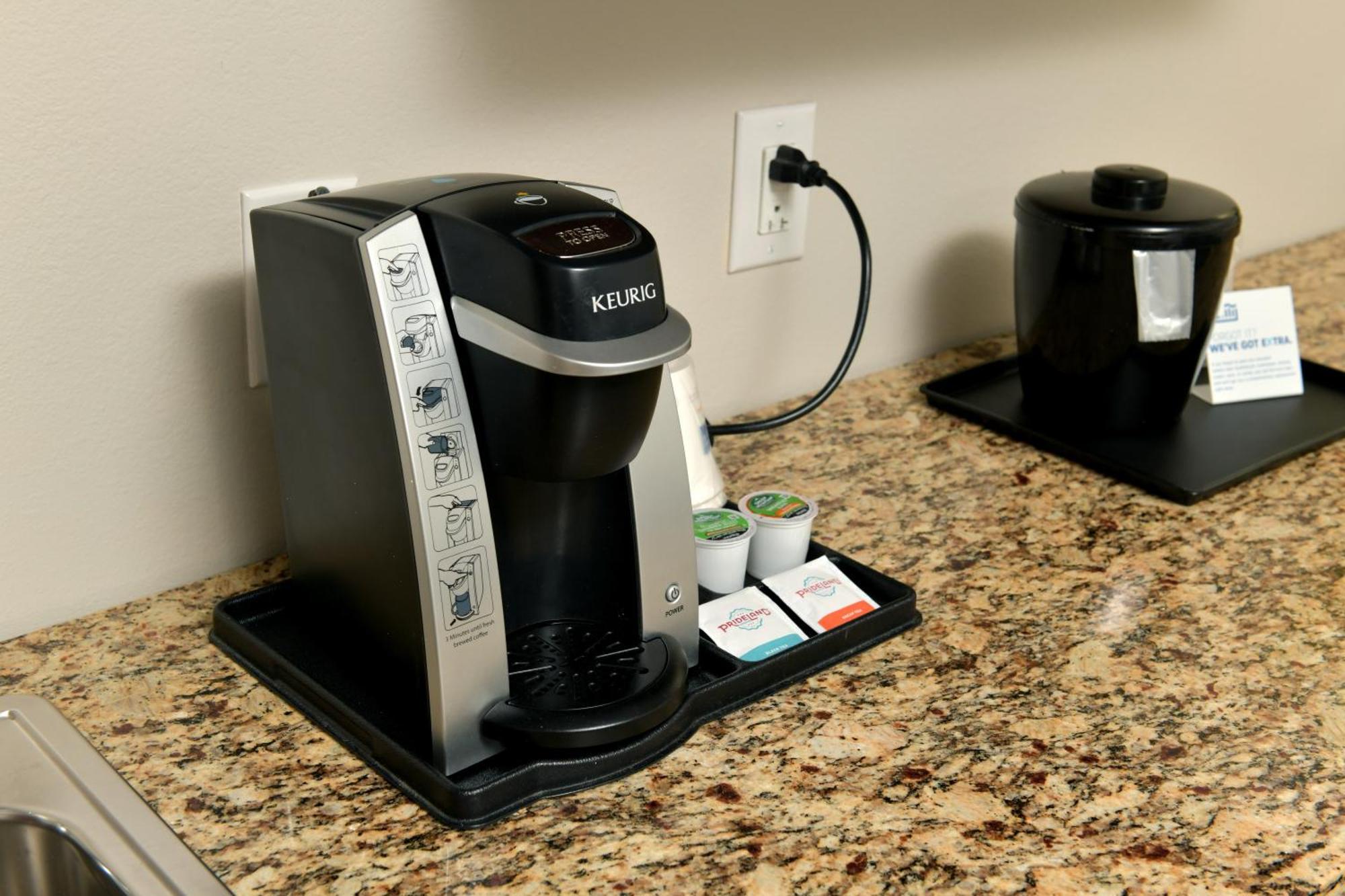 Holiday Inn Express & Suites Cross Lanes By Ihg Eksteriør bilde