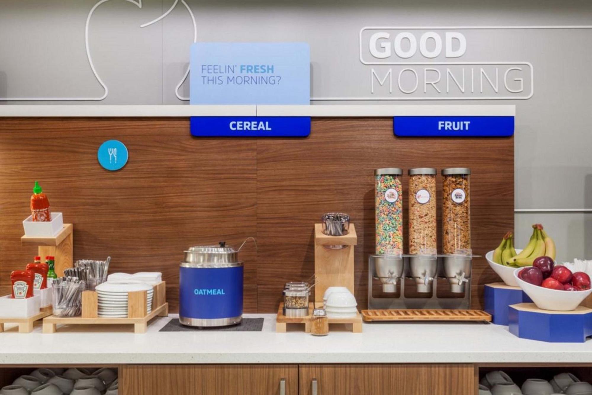 Holiday Inn Express & Suites Cross Lanes By Ihg Eksteriør bilde